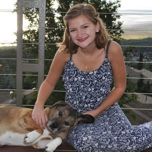 Meet your Posher, Brooke